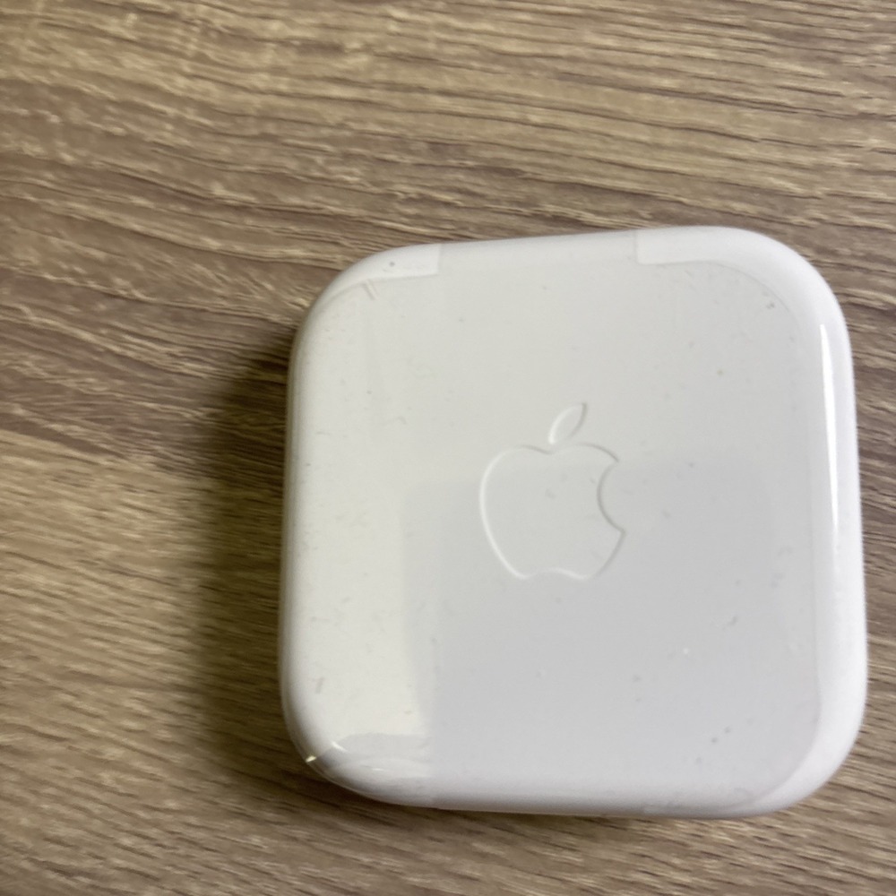 Genuine Apple Wired Ear Buds w/Case iPhone iPad iPod 3.5mm Aux Headphones White - Picture 2 of 4